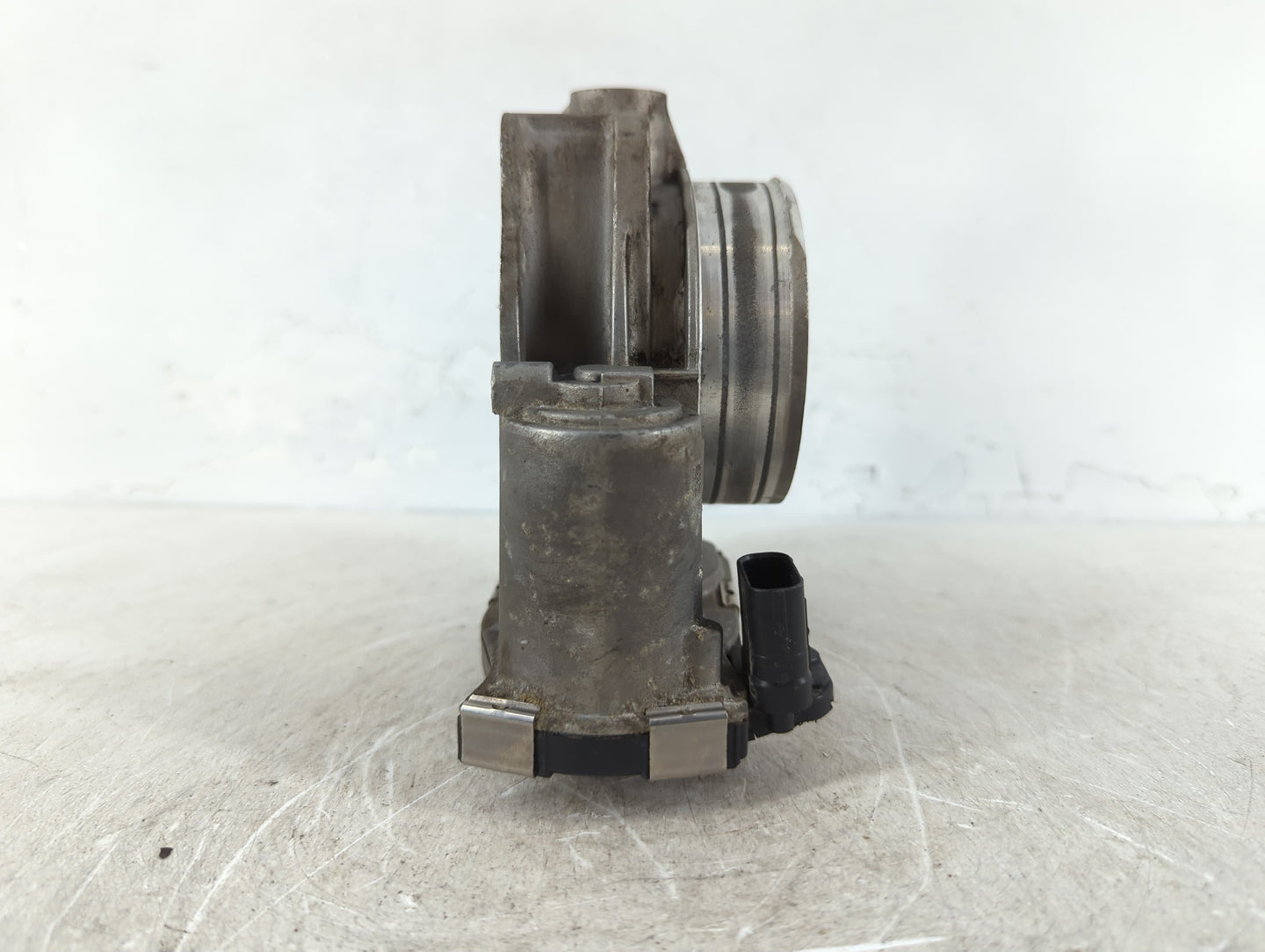 2016 Chevrolet Impala Throttle Body P/N:12632172BA Fits OEM Used Auto Parts - Oemusedautoparts1.com