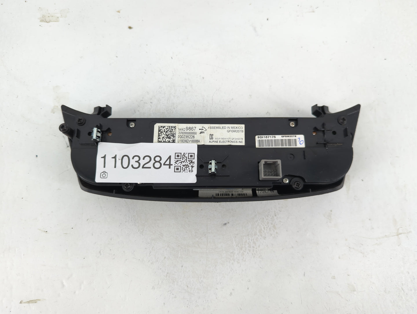 2014-2020 Chevrolet Impala Climate Control Module Temperature AC/Heater Replacement P/N:84429867 Fits OEM Used Auto Parts - 
