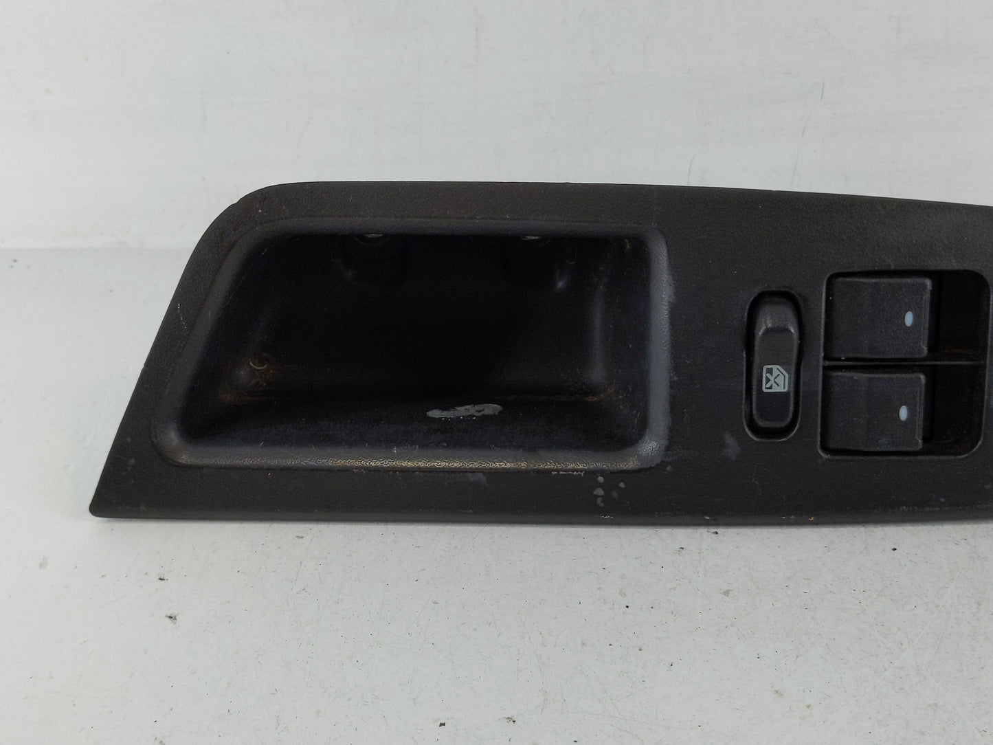 2009-2016 Chevrolet Impala Master Power Window Switch Replacement Driver Side Left P/N:2582893 Fits OEM Used Auto Parts - Oe