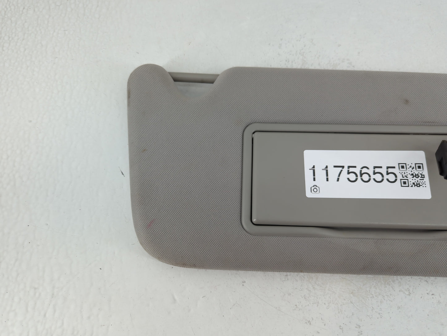 2006-2016 Chevrolet Impala Sun Visor Shade Replacement Passenger Right Mirror Fits OEM Used Auto Parts - Oemusedautoparts1.c