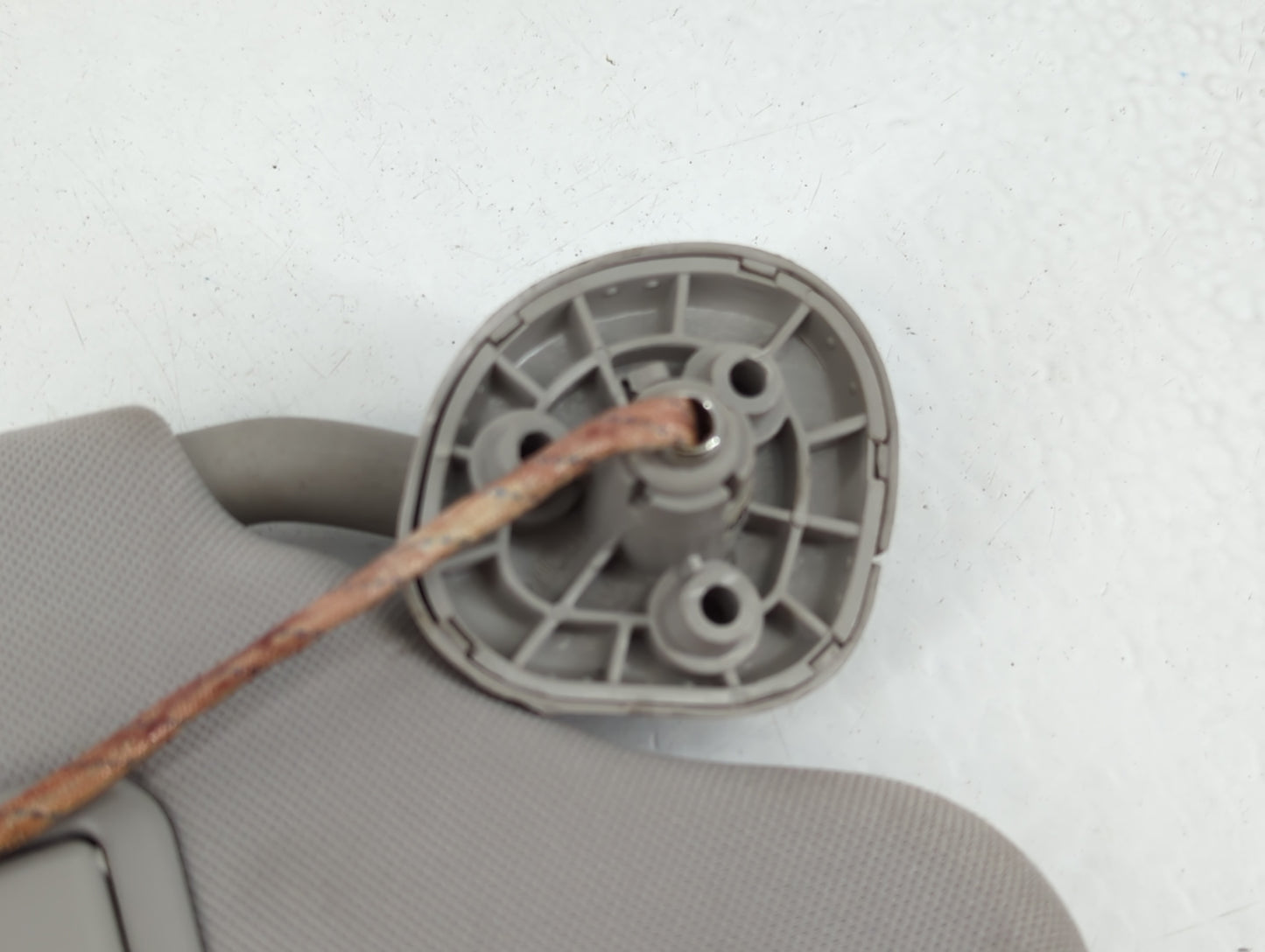 2006-2016 Chevrolet Impala Sun Visor Shade Replacement Passenger Right Mirror Fits OEM Used Auto Parts - Oemusedautoparts1.c