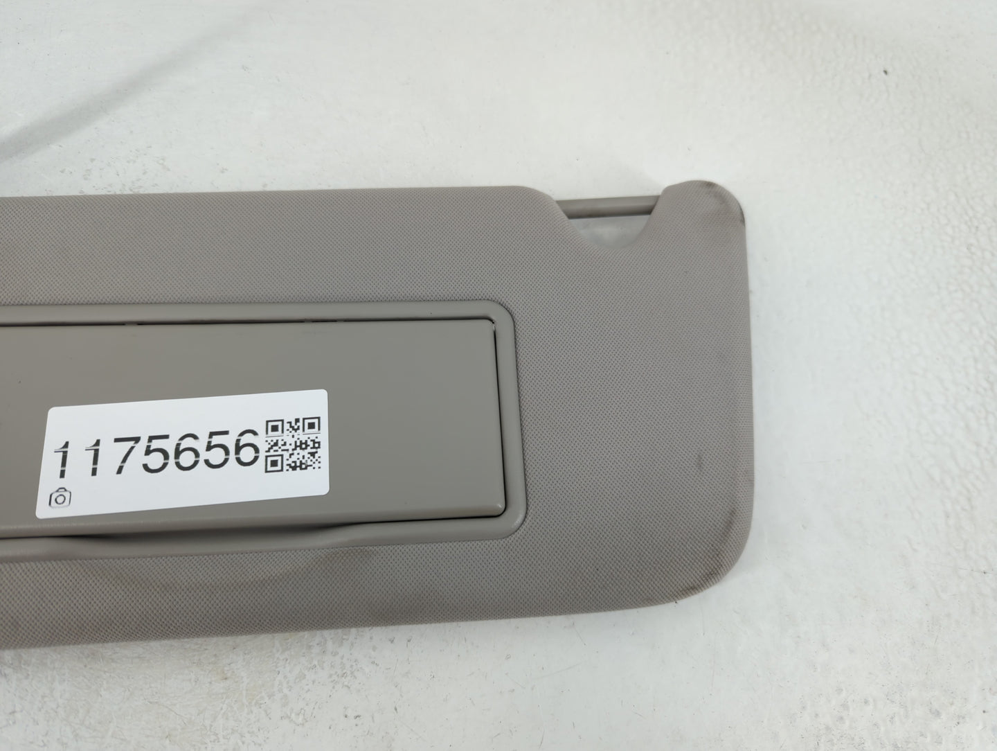 2006-2016 Chevrolet Impala Sun Visor Shade Replacement Driver Left Mirror Fits OEM Used Auto Parts - Oemusedautoparts1.com