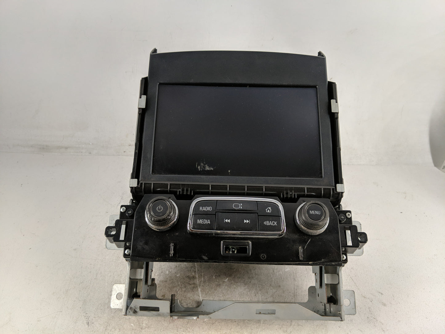 2016 Chevrolet Impala Radio AM FM Cd Player Receiver Replacement P/N:23399193 Fits OEM Used Auto Parts - Oemusedautoparts1.c