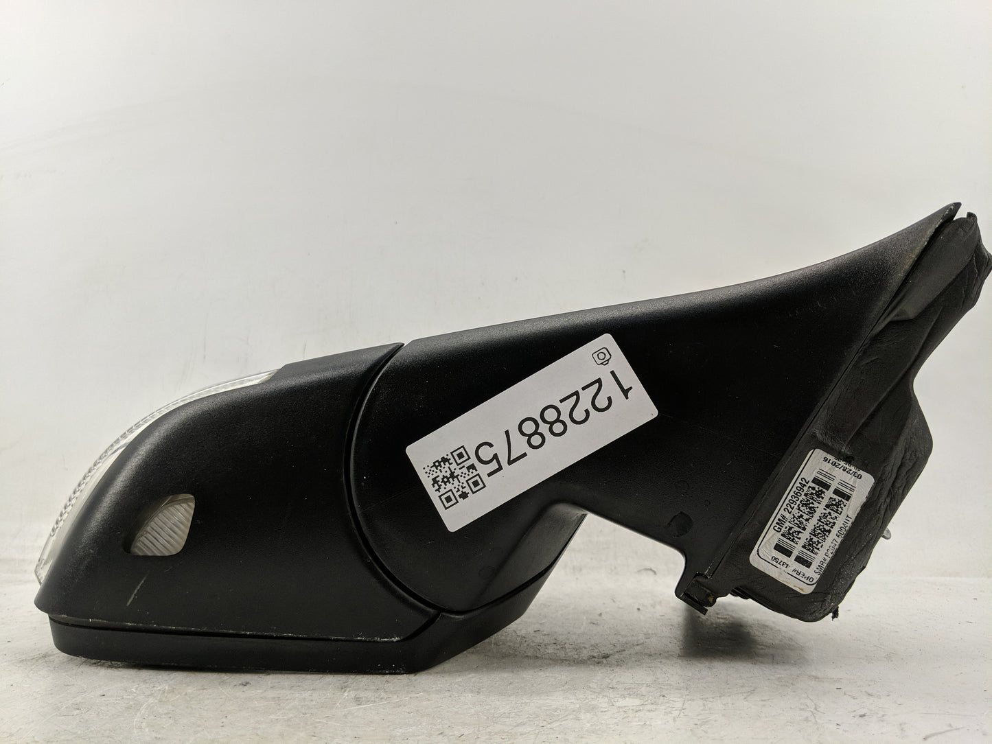 2016 Chevrolet Impala Side Mirror Replacement Passenger Right View Door Mirror P/N:22936942 Fits OEM Used Auto Parts - Oemus