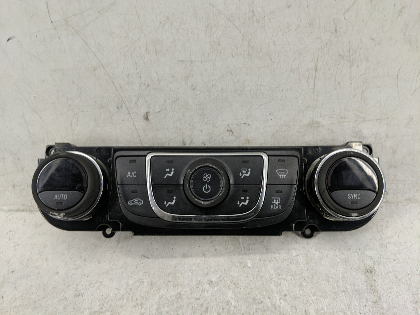2014-2020 Chevrolet Impala Climate Control Module Temperature AC/Heater Replacement P/N:000235226 23453509 Fits OEM Used Aut