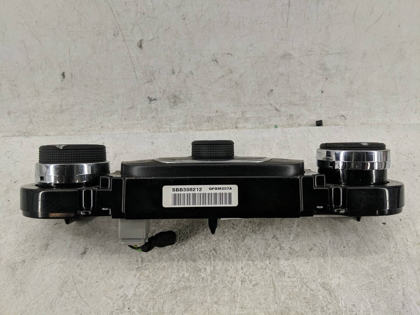 2014-2020 Chevrolet Impala Climate Control Module Temperature AC/Heater Replacement P/N:000235226 23453509 Fits OEM Used Aut
