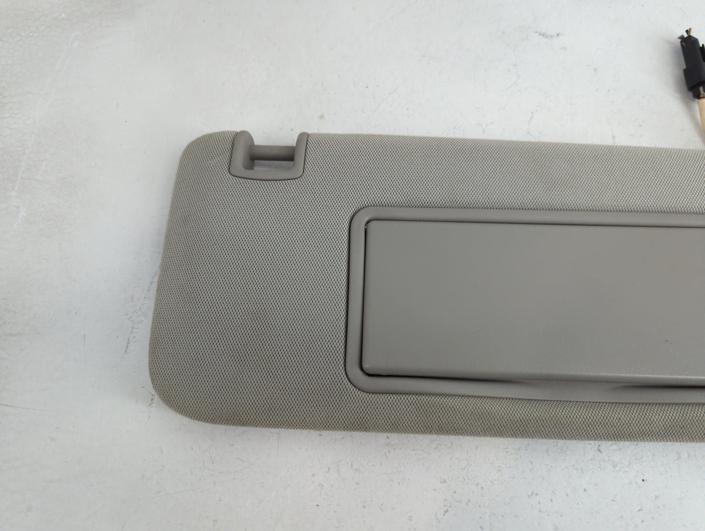 2014-2020 Chevrolet Impala Sun Visor Shade Replacement Passenger Right Mirror Fits Fits 2014 2015 2016 2017 2018 2019 2020 O