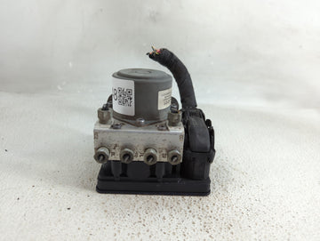 2014-2016 Chevrolet Impala ABS Pump Control Module Replacement P/N:23234098 Fits Fits 2014 2015 2016 OEM Used Auto Parts - O