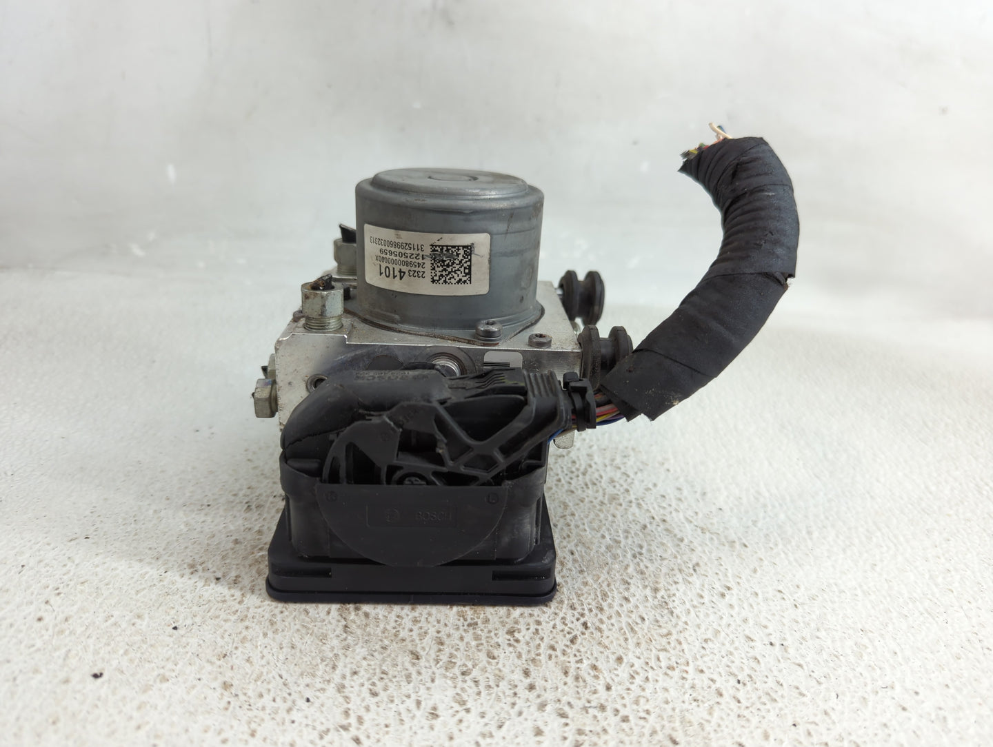 2014-2016 Chevrolet Impala ABS Pump Control Module Replacement P/N:23234098 Fits Fits 2014 2015 2016 OEM Used Auto Parts - O