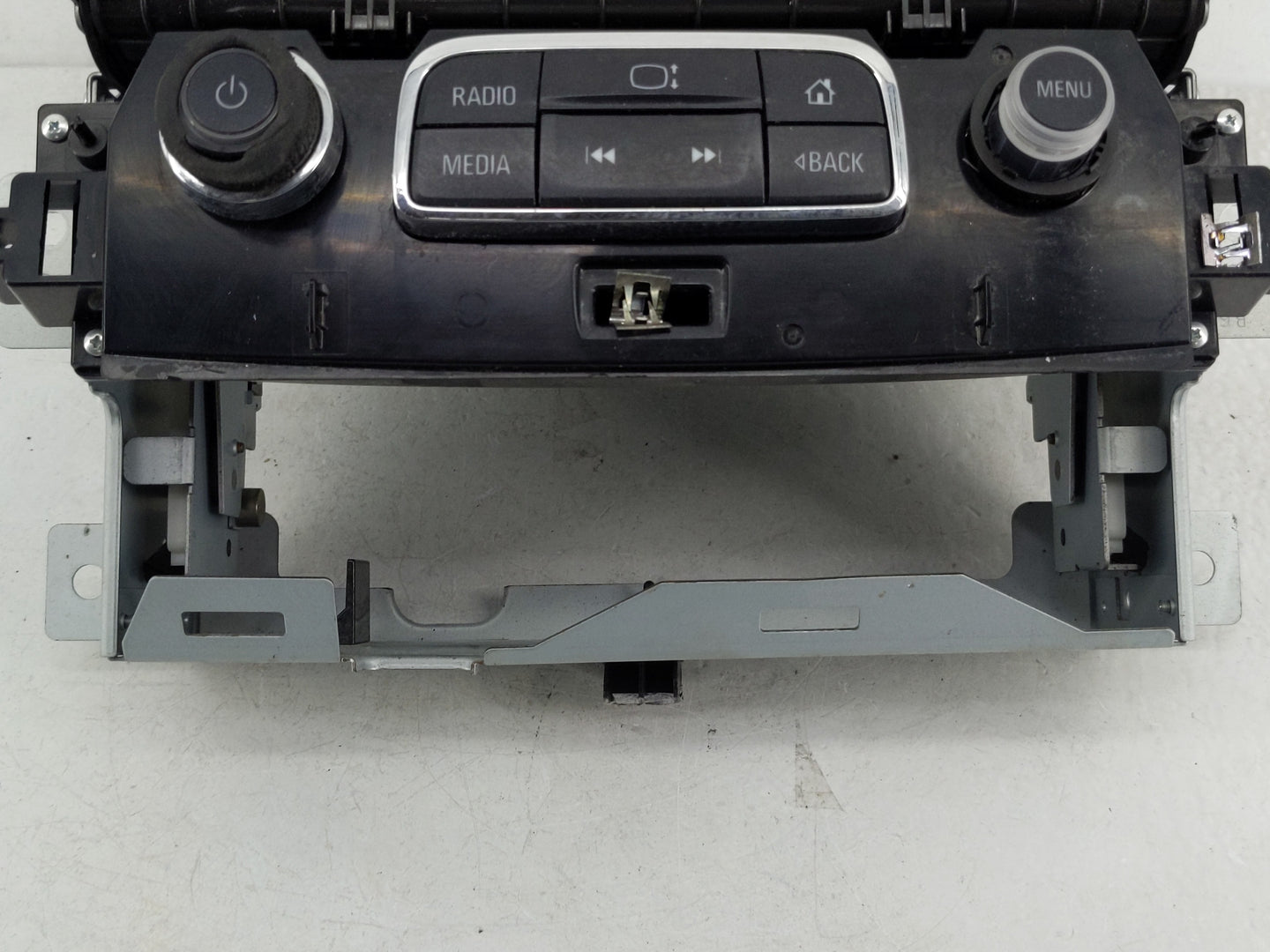 2016 Chevrolet Impala Radio AM FM Cd Player Receiver Replacement P/N:23399193 Fits OEM Used Auto Parts - Oemusedautoparts1.c