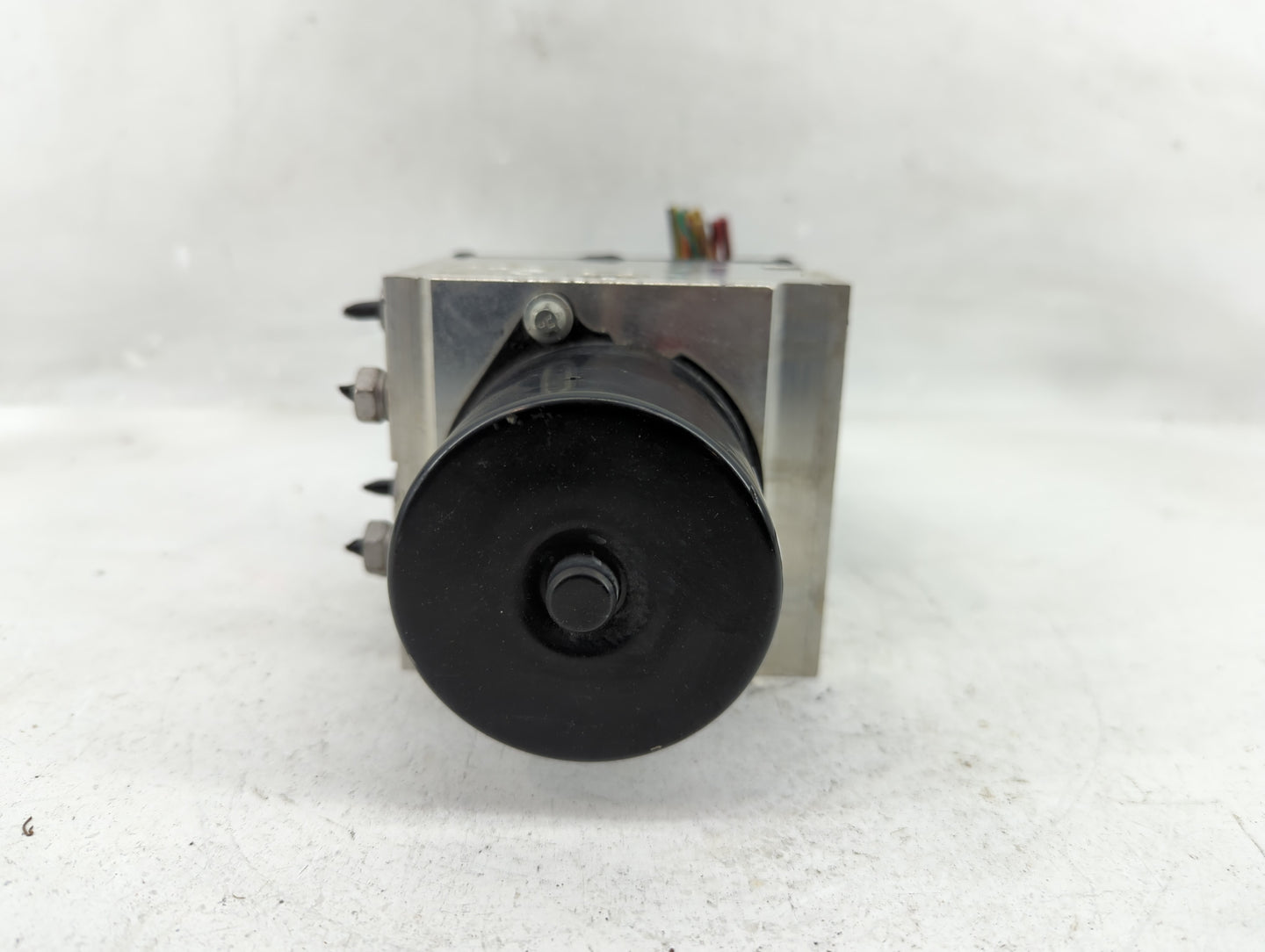 2012-2016 Chevrolet Impala ABS Pump Control Module Replacement P/N:20864353 Fits Fits 2012 2013 2014 2015 2016 OEM Used Auto