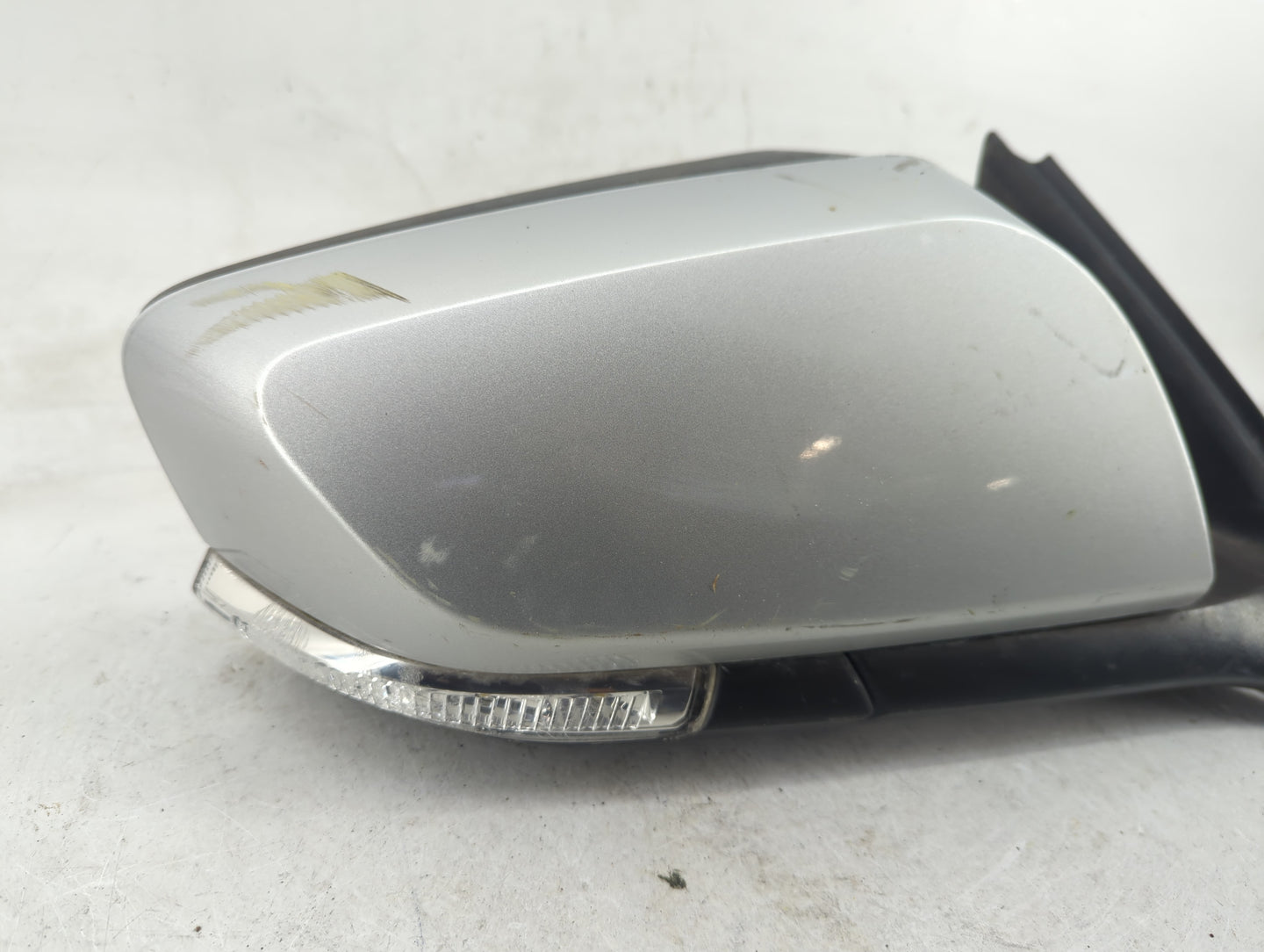 2016 Chevrolet Impala Passenger Side View Mirror - Right Door Mirror OEM Used - Oemusedautoparts1.com