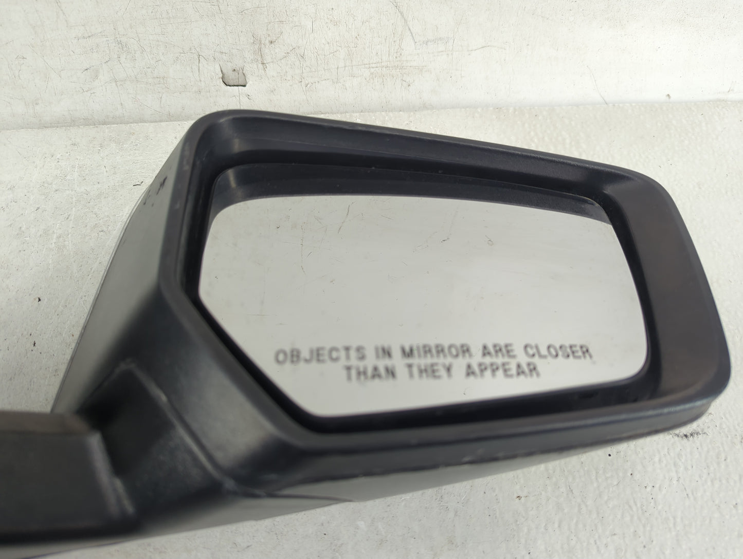 2016 Chevrolet Impala Passenger Side View Mirror - Right Door Mirror OEM Used - Oemusedautoparts1.com