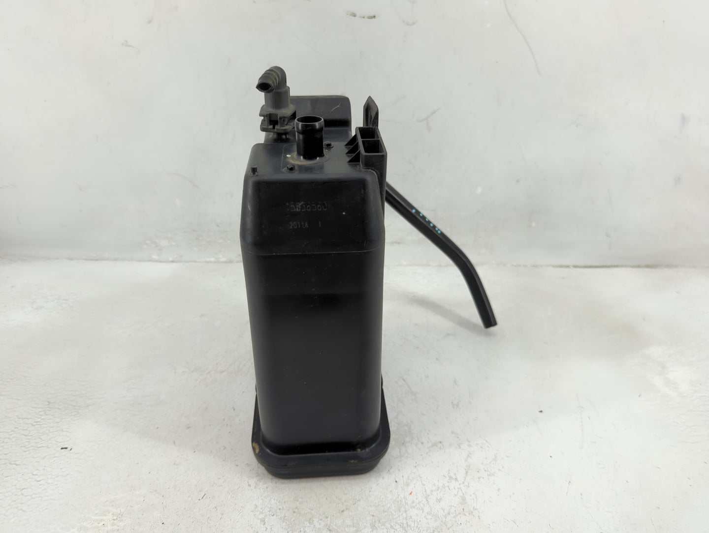 2016 Chevrolet Impala Fuel Vapor Charcoal Canister - Oemusedautoparts1.com