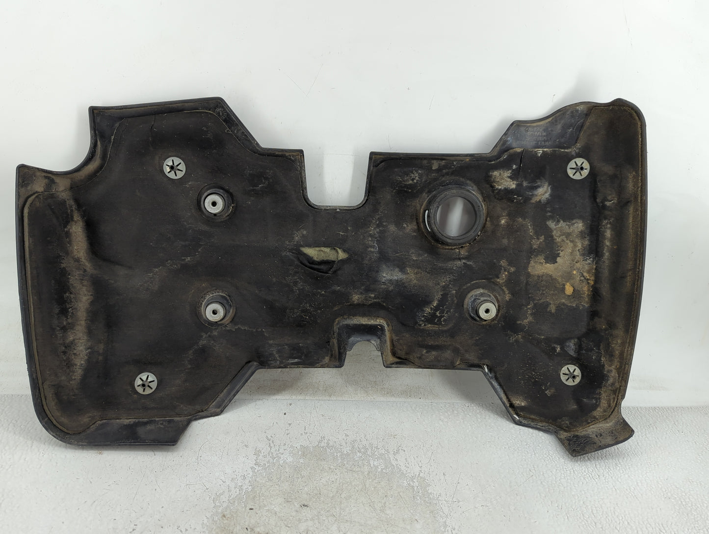 2016 Chevrolet Impala Engine Cover - Oemusedautoparts1.com