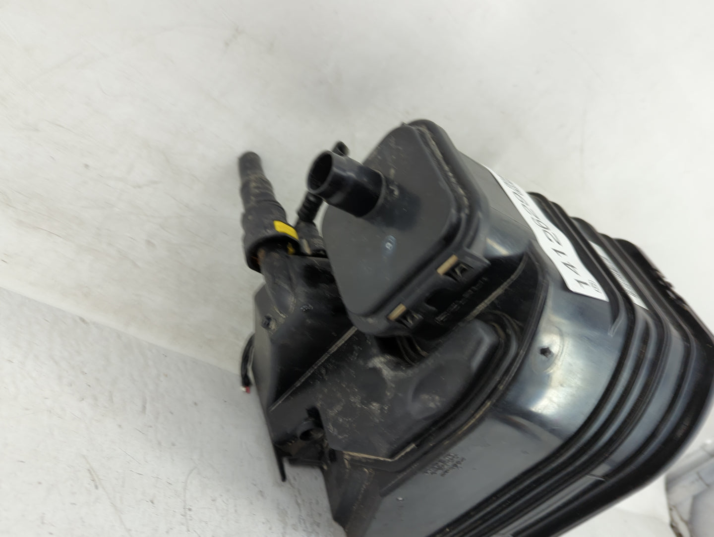 2016 Chevrolet Impala Fuel Vapor Charcoal Canister 1412629 - Oemusedautoparts1.com