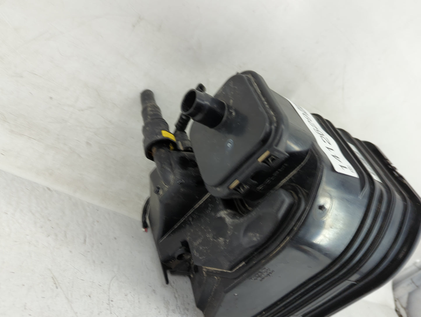 2016 Chevrolet Impala Fuel Vapor Charcoal Canister 1412629 - Oemusedautoparts1.com