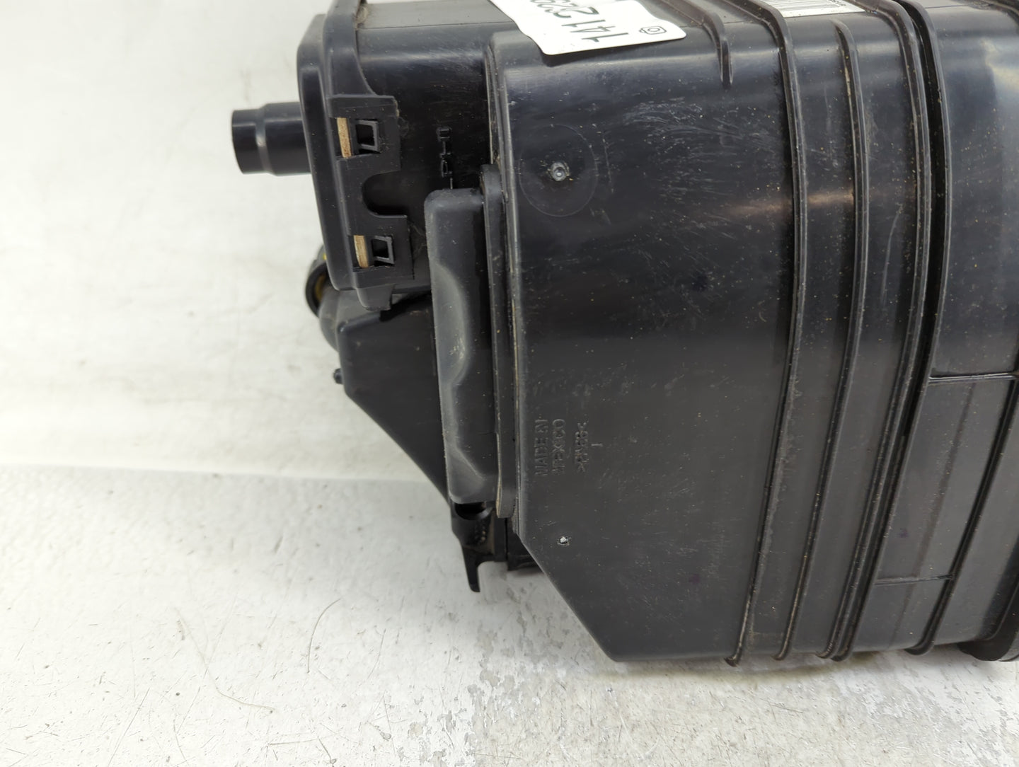 2016 Chevrolet Impala Fuel Vapor Charcoal Canister 1412629 - Oemusedautoparts1.com