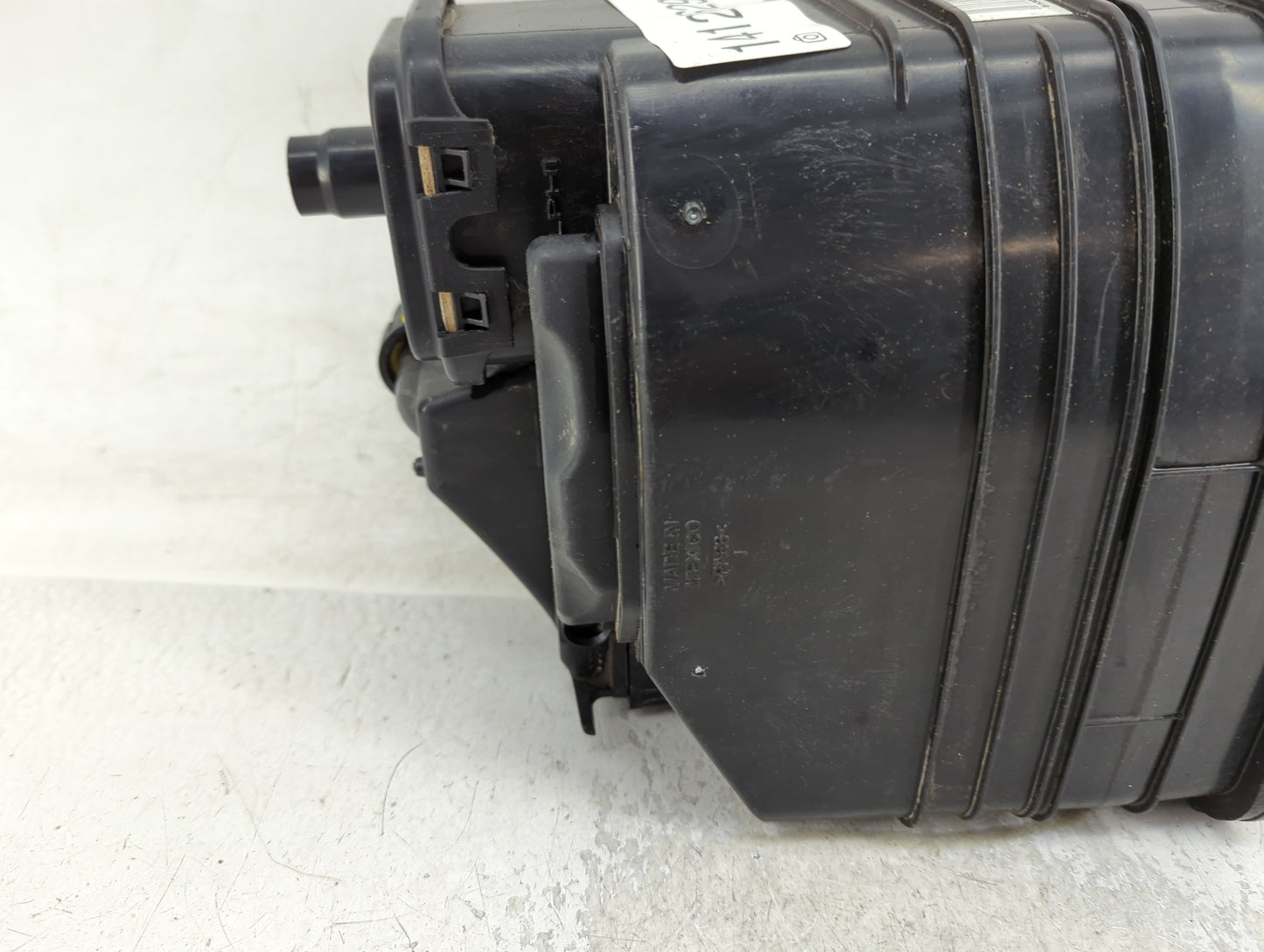 2016 Chevrolet Impala Fuel Vapor Charcoal Canister 1412629 - Oemusedautoparts1.com