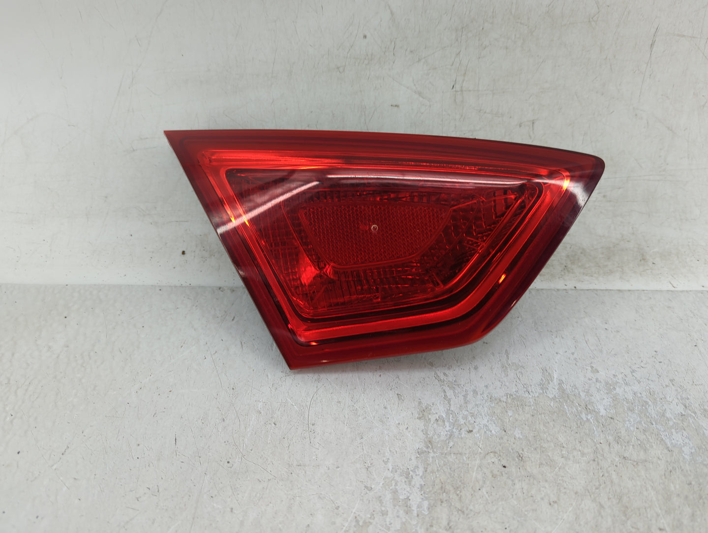 2014-2020 Chevrolet Impala Tail Light Assembly Driver Left OEM Fits Fits 2014 2015 2016 2017 2018 2019 2020 OEM Used Auto Pa