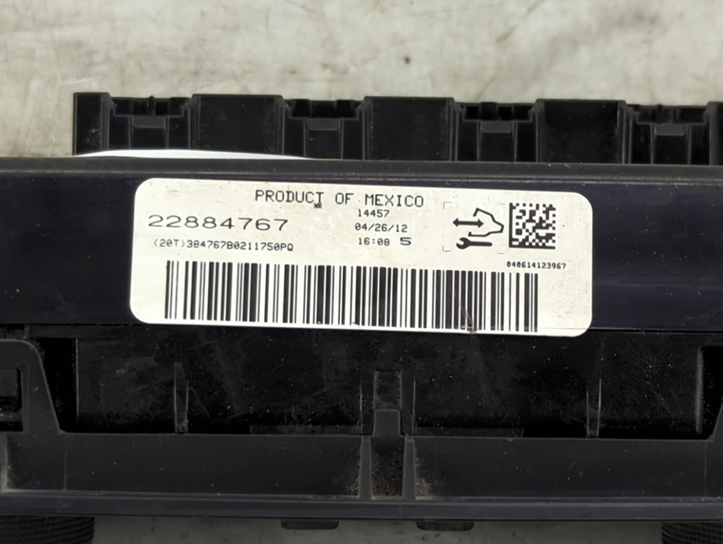 2014-2020 Chevrolet Impala Climate Control Module Temperature AC/Heater Replacement P/N:22884767 Fits OEM Used Auto Parts - 