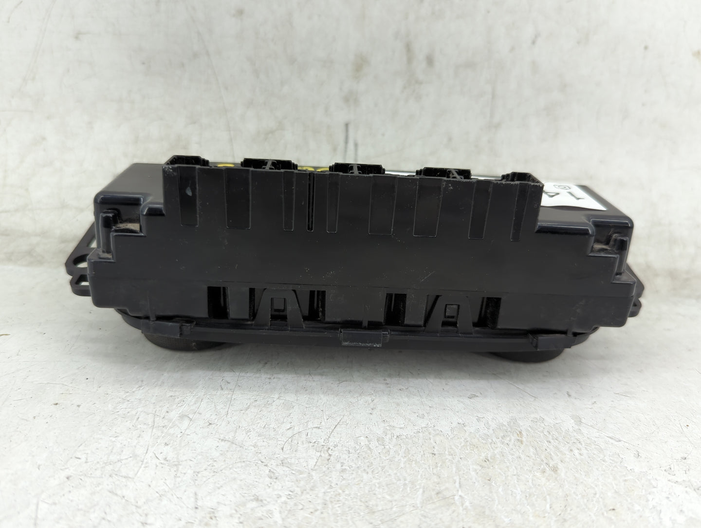 2014-2020 Chevrolet Impala Climate Control Module Temperature AC/Heater Replacement P/N:22884767 Fits OEM Used Auto Parts - 