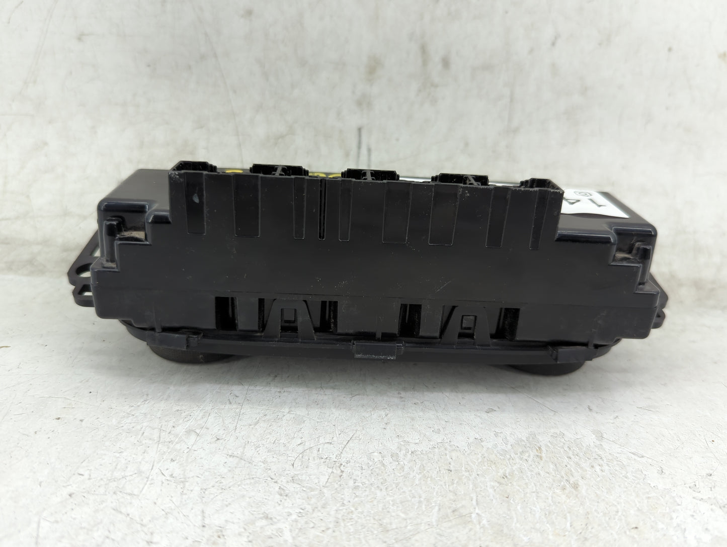 2014-2020 Chevrolet Impala Climate Control Module Temperature AC/Heater Replacement P/N:22884767 Fits OEM Used Auto Parts - 