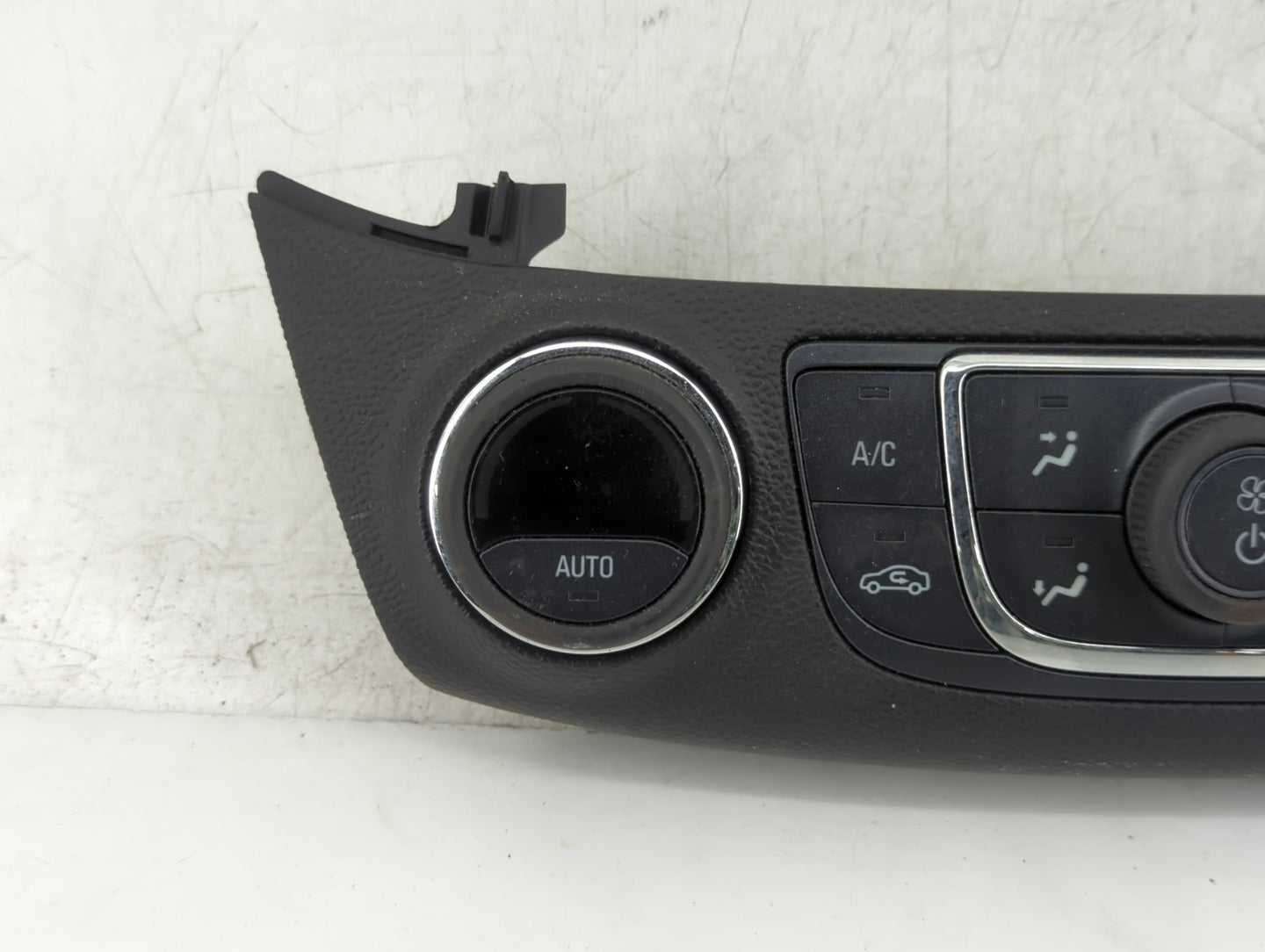 2014-2020 Chevrolet Impala Climate Control Module Temperature AC/Heater Replacement P/N:23453509 Fits OEM Used Auto Parts - 