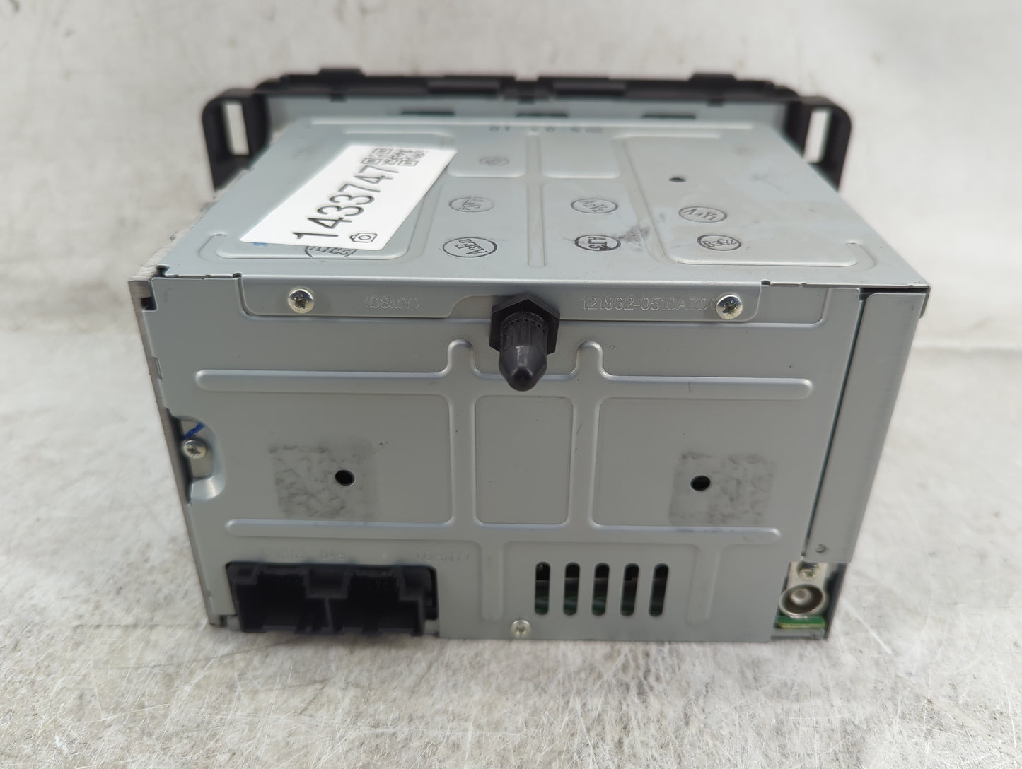 2013-2016 Chevrolet Impala Radio AM FM Cd Player Receiver Replacement P/N:22924535 123000-2970C101 Fits Fits 2013 2014 2015 