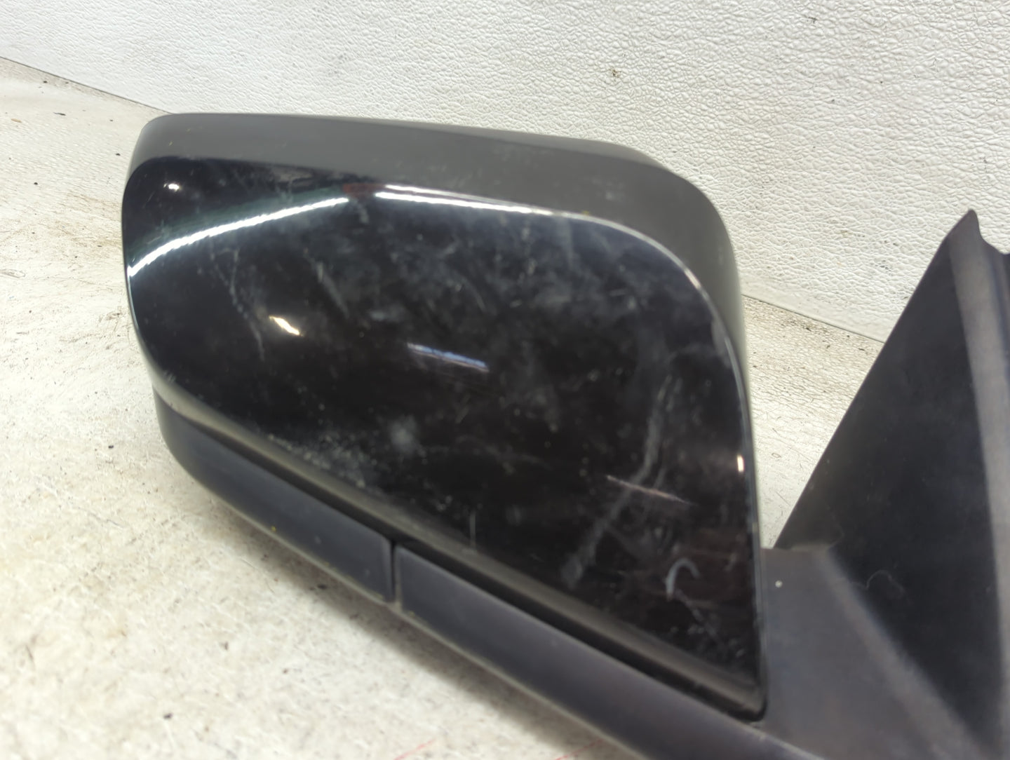 2014-2020 Chevrolet Impala Passenger Side View Mirror - Right Door Mirror OEM Used - Oemusedautoparts1.com