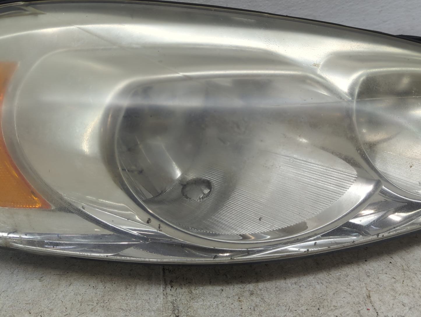 2006-2016 Chevrolet Impala Passenger Right Oem Head Light Headlight Lamp - Oemusedautoparts1.com
