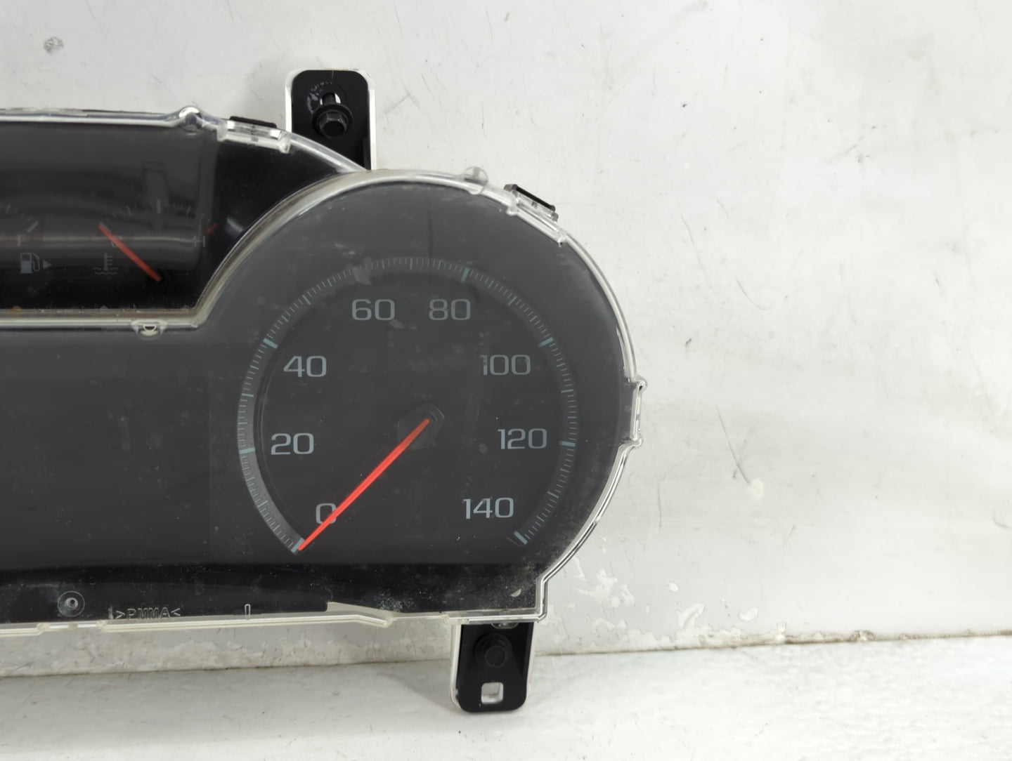 2016 Chevrolet Impala Instrument Cluster Speedometer Gauges P/N:84053259 GM-0028-201-MR-CE0E Miles: Fits OEM Used Auto Parts