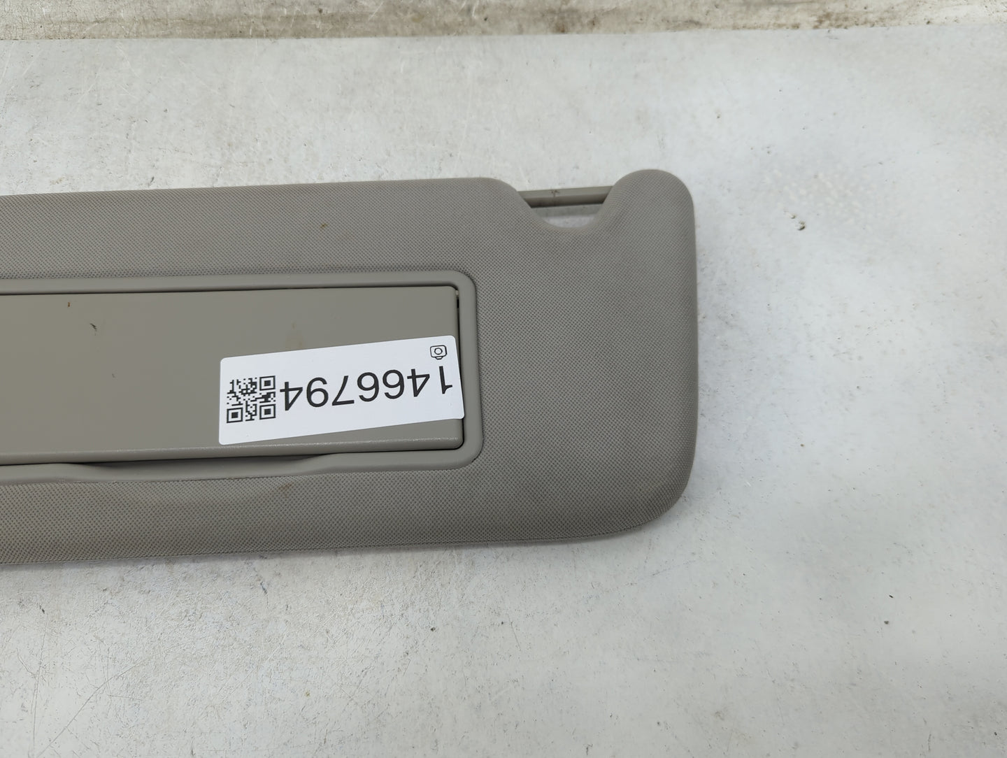 2006-2016 Chevrolet Impala Sun Visor Shade Replacement Driver Left Mirror Fits OEM Used Auto Parts - Oemusedautoparts1.com