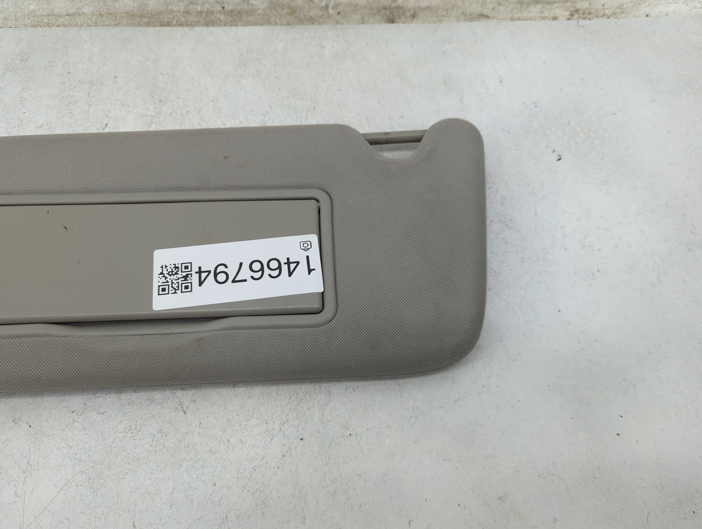 2006-2016 Chevrolet Impala Sun Visor Shade Replacement Driver Left Mirror Fits OEM Used Auto Parts - Oemusedautoparts1.com