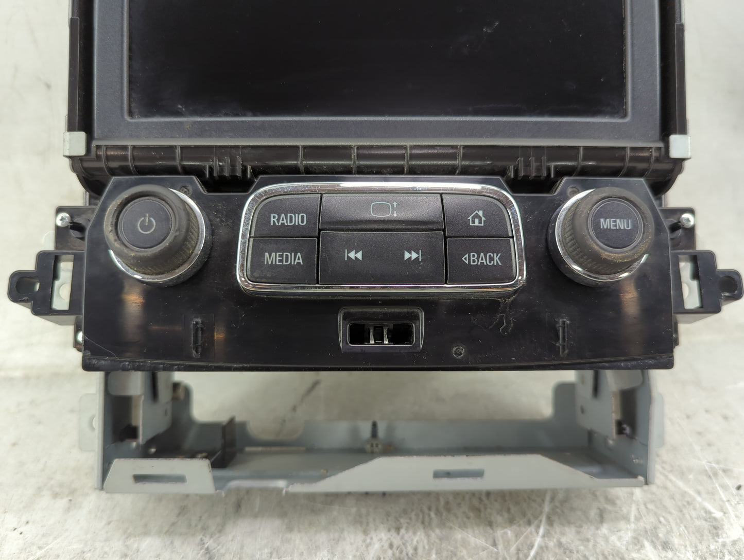 2016 Chevrolet Impala Information Display Screen - Oemusedautoparts1.com