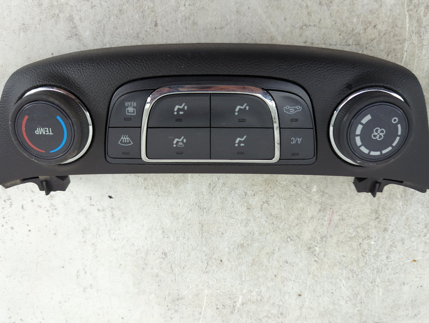 2014-2020 Chevrolet Impala Climate Control Module Temperature AC/Heater Replacement P/N:23453508 QFGM205A Fits OEM Used Auto