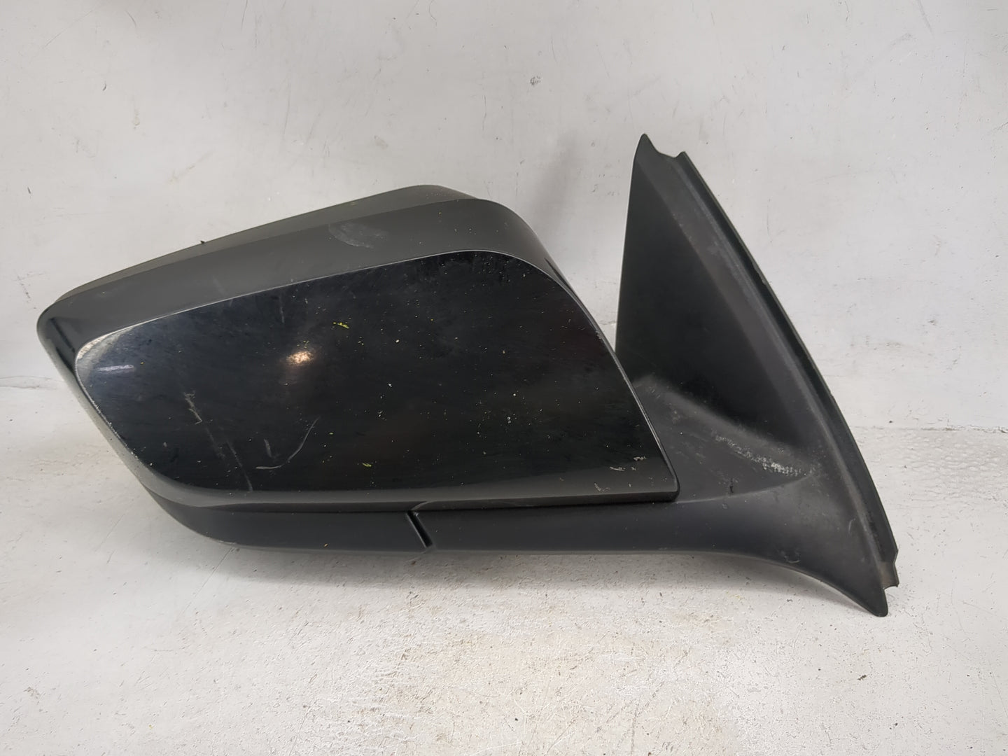2016 Chevrolet Impala Passenger Side View Mirror - Right Door Mirror OEM Used - Oemusedautoparts1.com