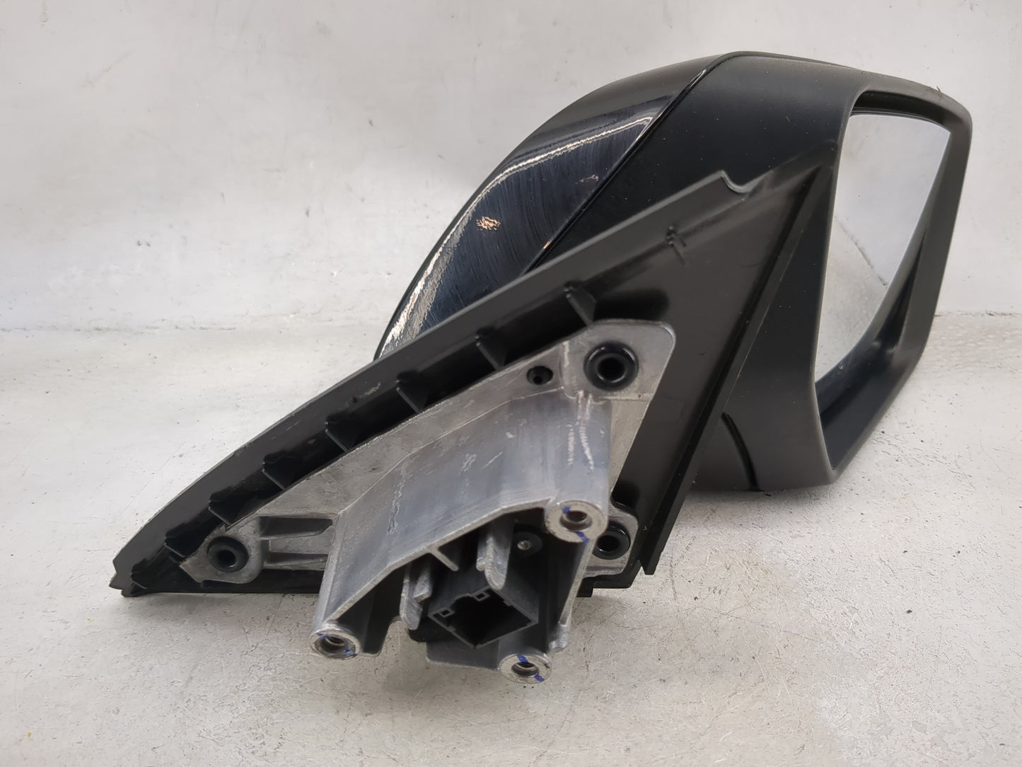 2016 Chevrolet Impala Passenger Side View Mirror - Right Door Mirror OEM Used - Oemusedautoparts1.com