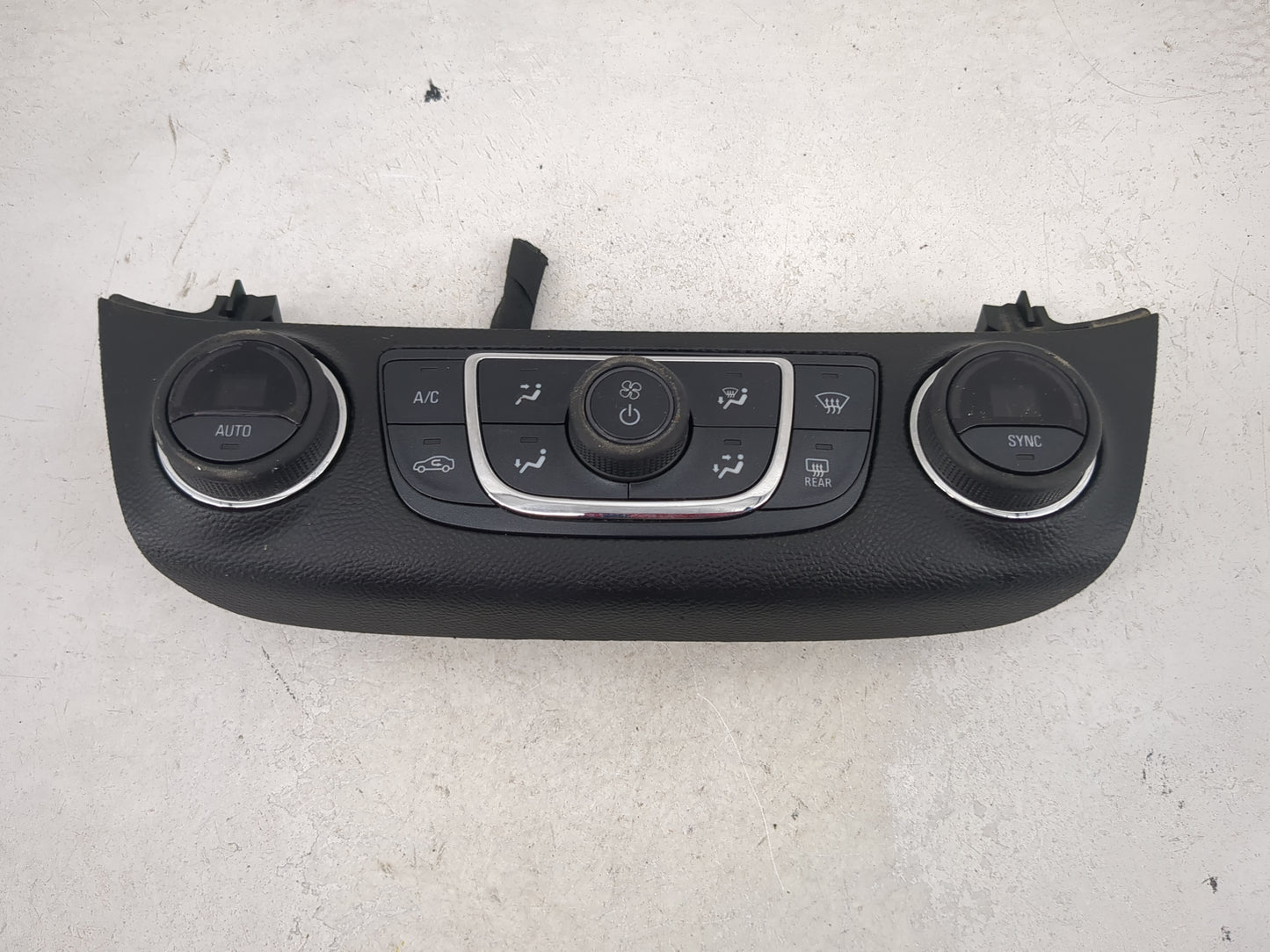 2014-2020 Chevrolet Impala Climate Control Module Temperature AC/Heater Replacement P/N:SBB416407 QFGM207A Fits OEM Used Aut