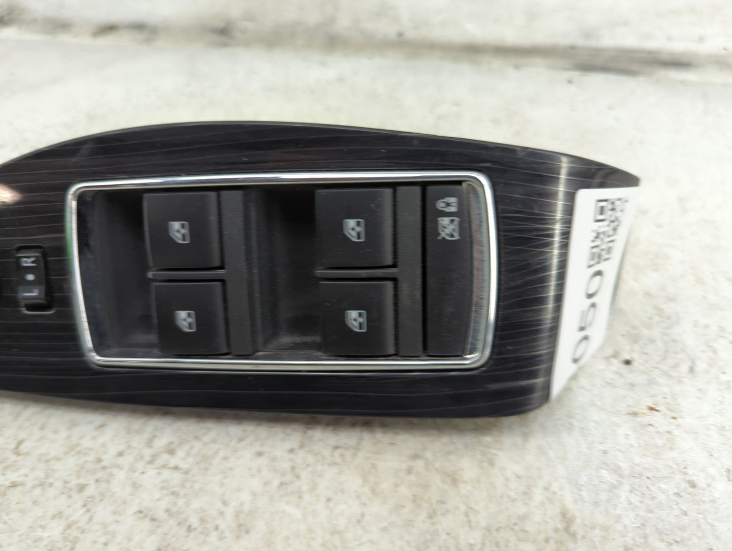2014-2020 Chevrolet Impala Master Power Window Switch Replacement Driver Side Left P/N:23466791 Fits OEM Used Auto Parts - O