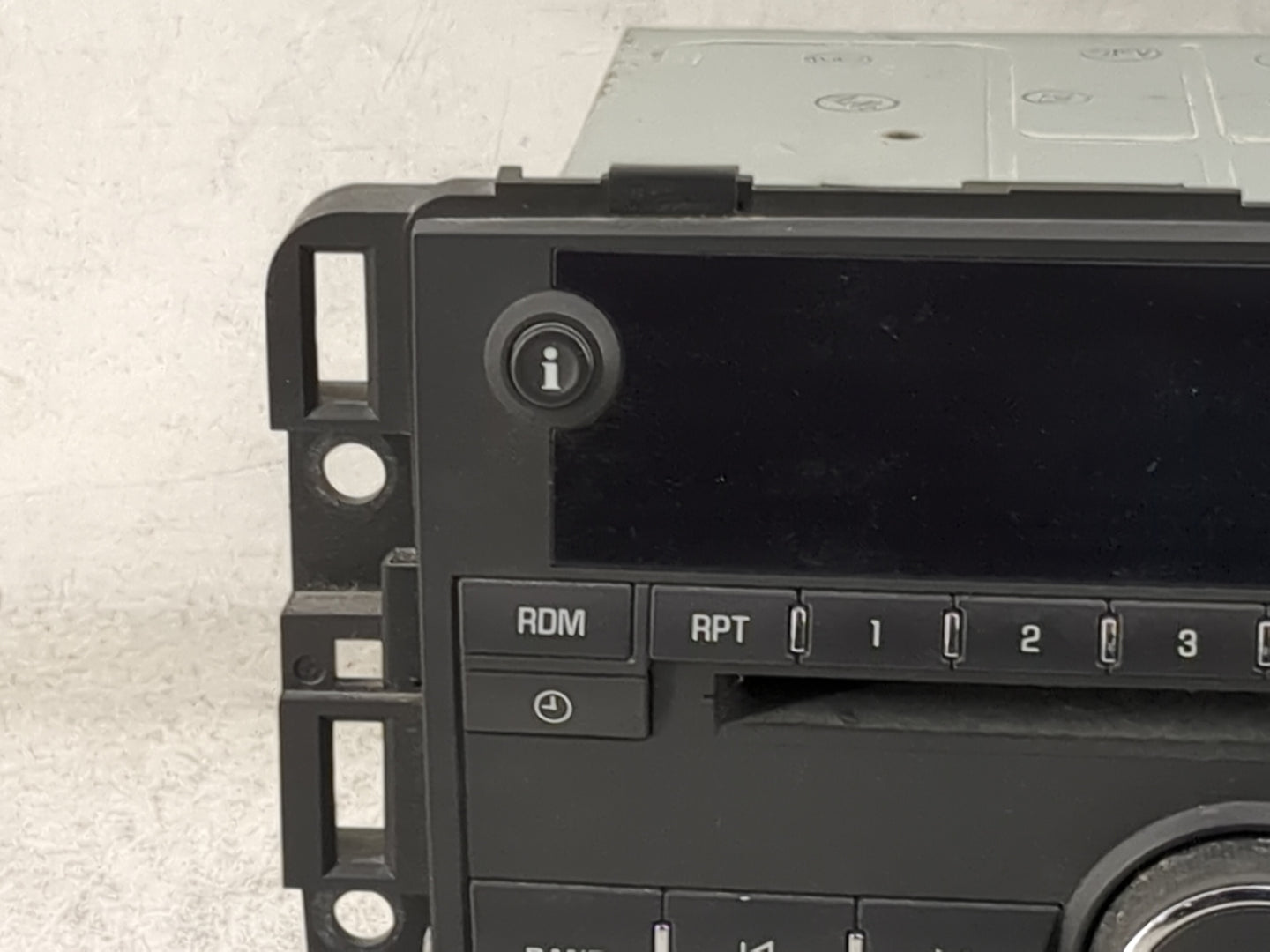 2009-2016 Chevrolet Impala Radio AM FM Cd Player Receiver Replacement P/N:22924536 123000-2920C101 Fits OEM Used Auto Parts 