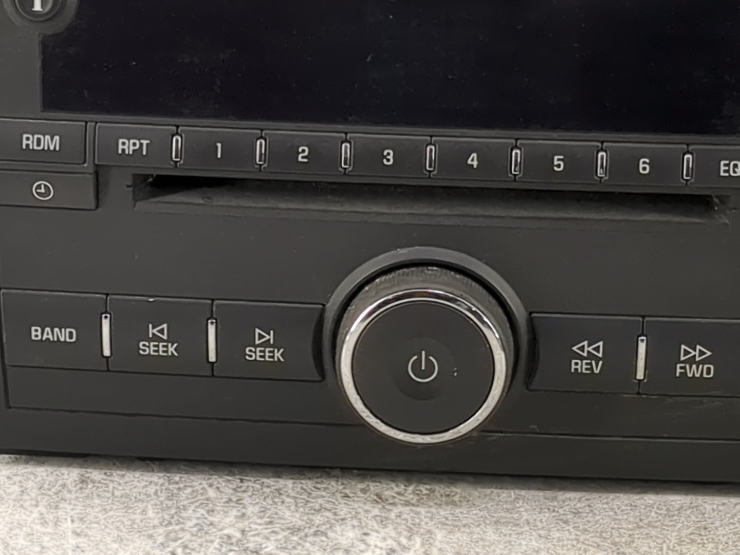 2009-2016 Chevrolet Impala Radio AM FM Cd Player Receiver Replacement P/N:22924536 123000-2920C101 Fits OEM Used Auto Parts 