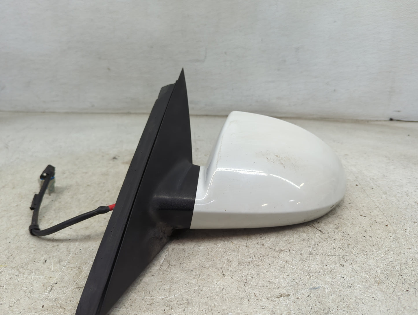 2007-2016 Chevrolet Impala Driver Side View Mirror - Left Door Mirror OEM Used - Oemusedautoparts1.com