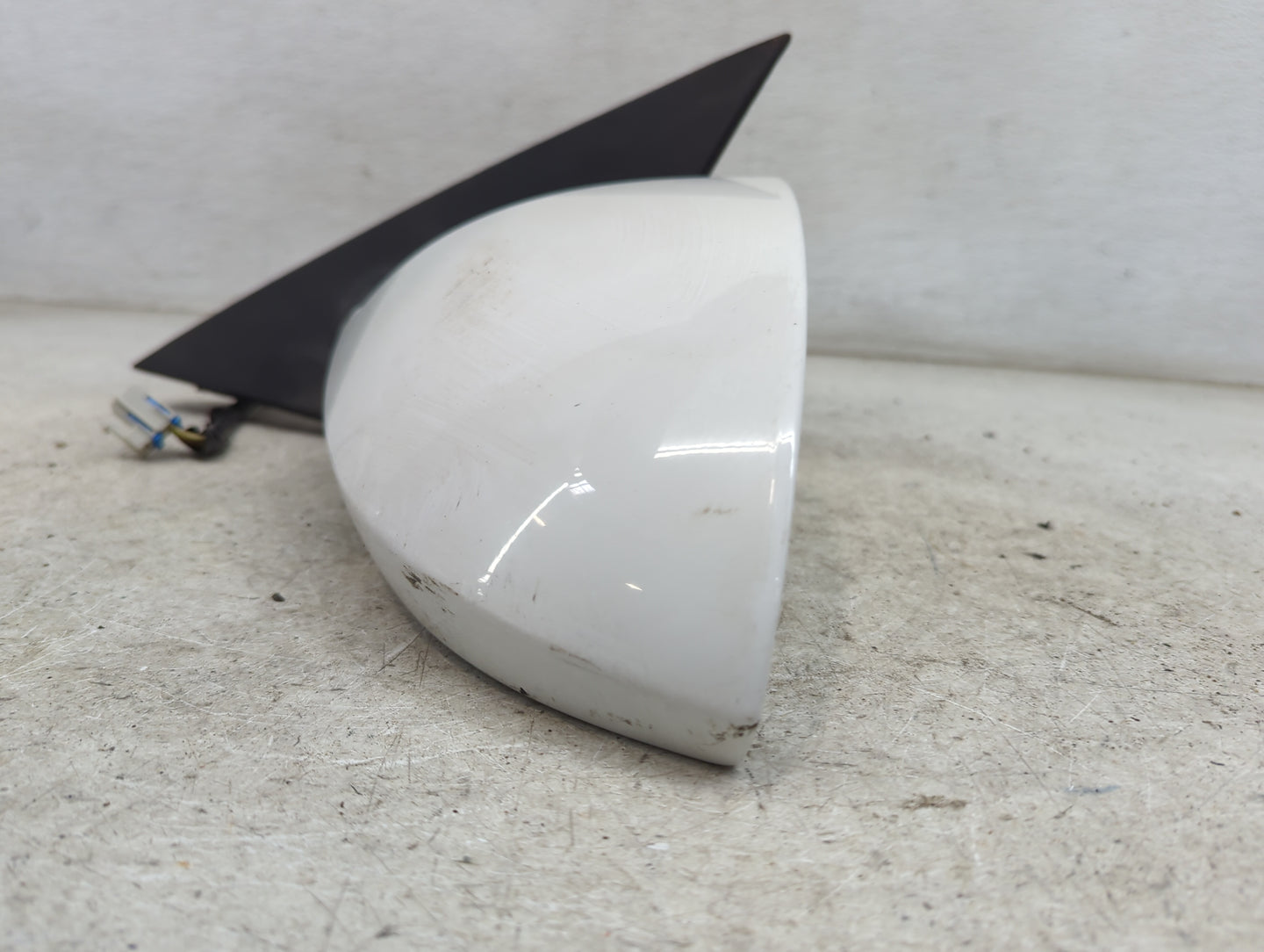 2007-2016 Chevrolet Impala Driver Side View Mirror - Left Door Mirror OEM Used - Oemusedautoparts1.com