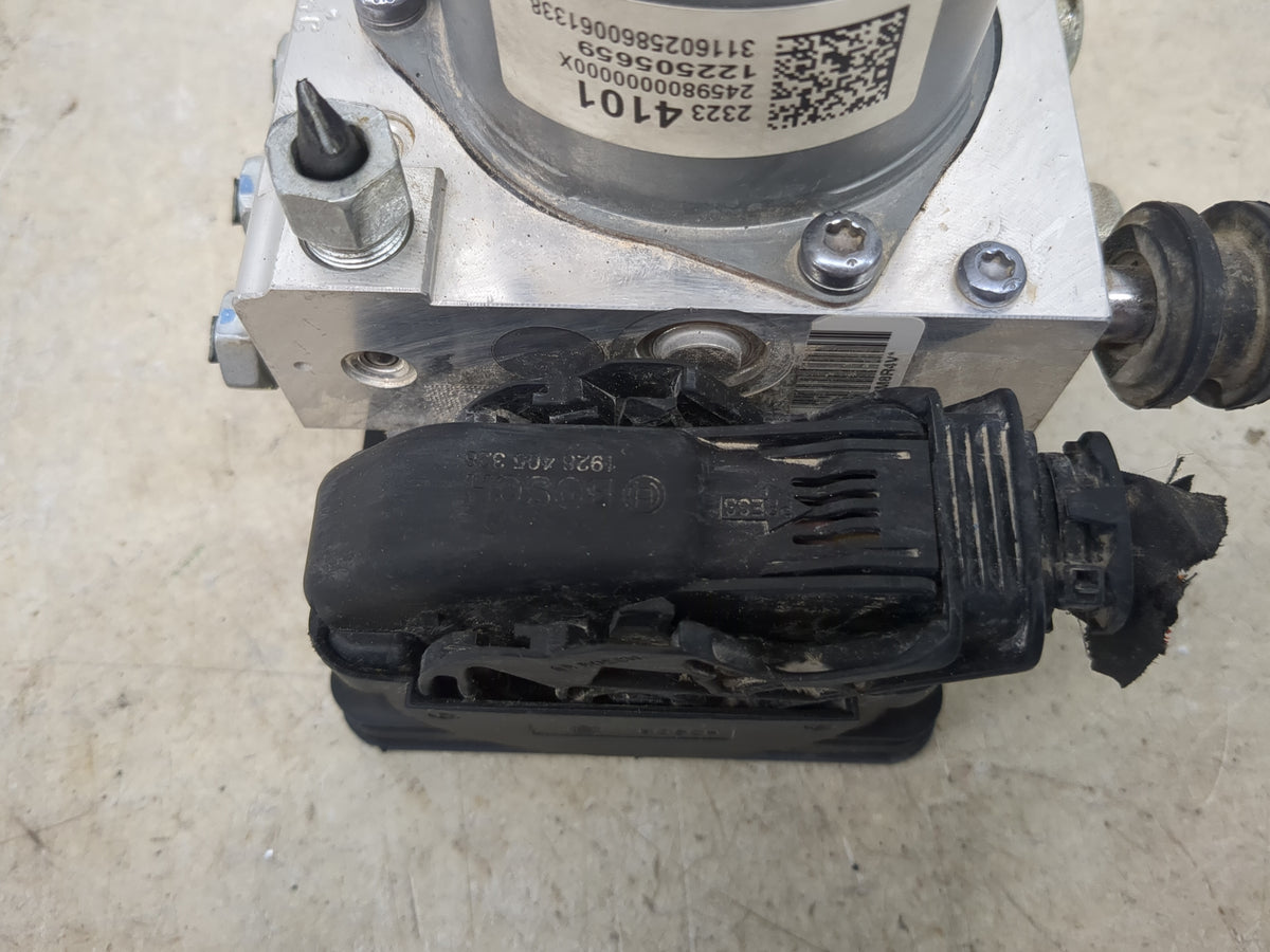2014-2016 Chevrolet Impala Anti-Lock Brake ABS Pump Module Actuator OEM P/N:23234101 24598000000X Fits Fits 2014 2015 2016 O