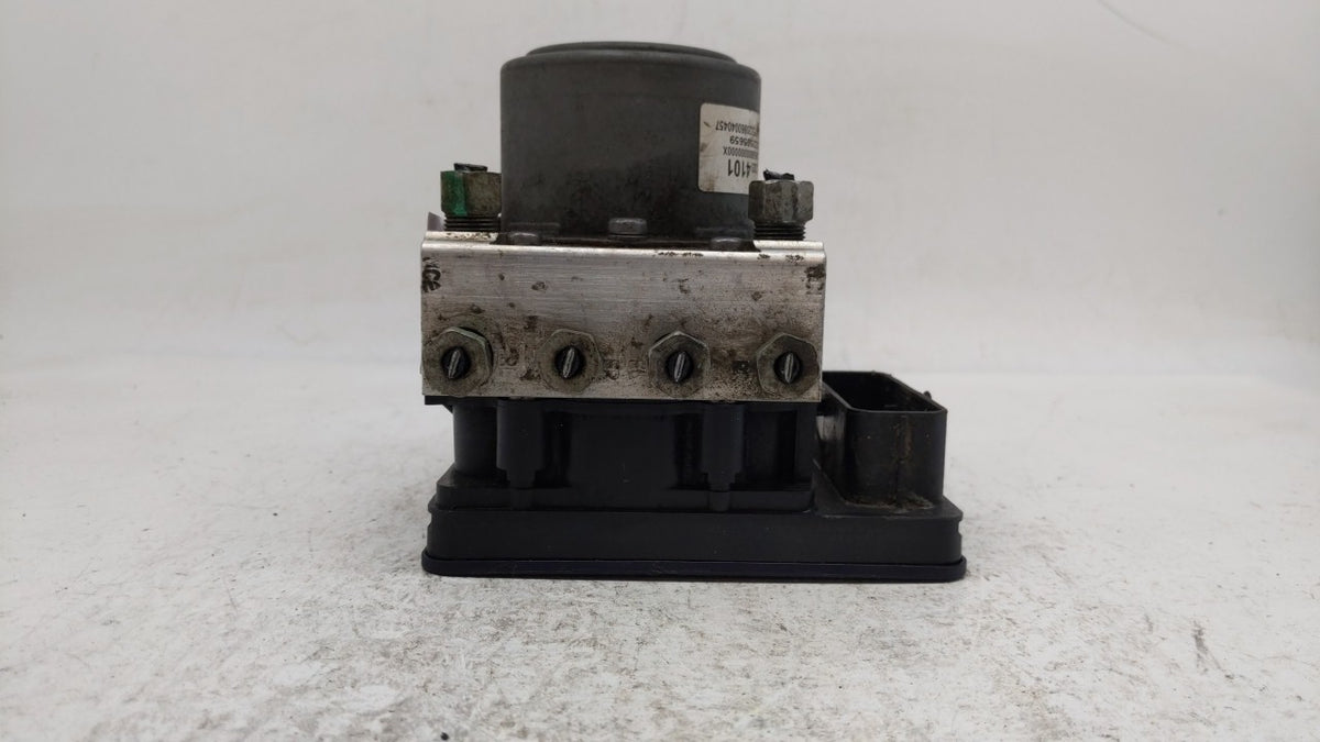 2014-2016 Chevrolet Impala Anti-Lock Brake ABS Pump Module Actuator OEM P/N:23432685 23492832, 23142951 Fits Fits 2014 2015 
