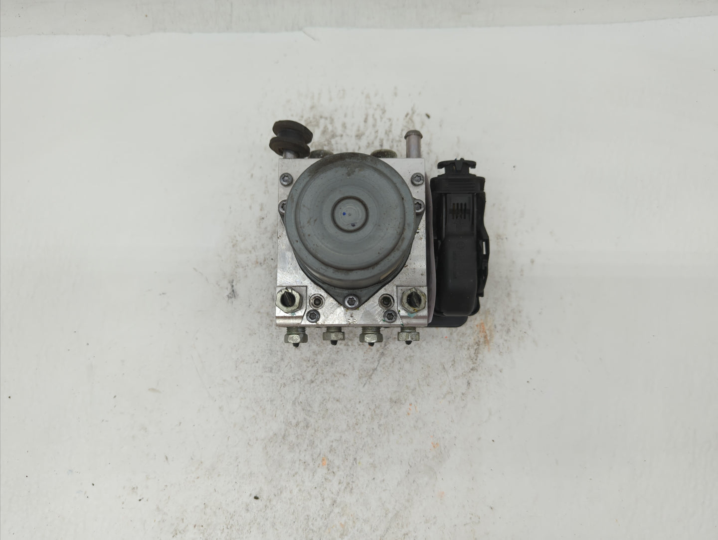 2014-2016 Chevrolet Impala ABS Pump Control Module Replacement P/N:23492832 23208063, 23227333, 22995061 Fits Fits 2014 2015