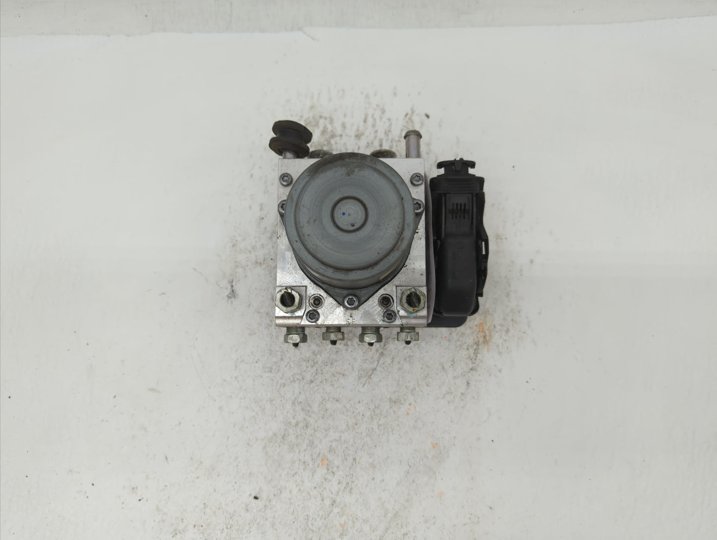 2014-2016 Chevrolet Impala ABS Pump Control Module Replacement P/N:23492832 23208063, 23227333, 22995061 Fits Fits 2014 2015