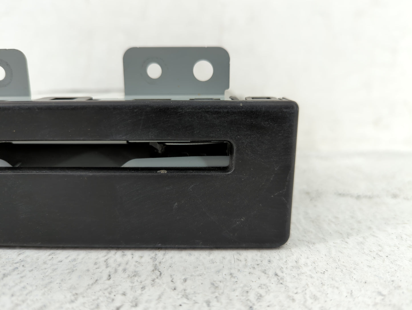 2015-2019 Chevrolet Impala Am Fm Cd Player Radio Receiver - Oemusedautoparts1.com