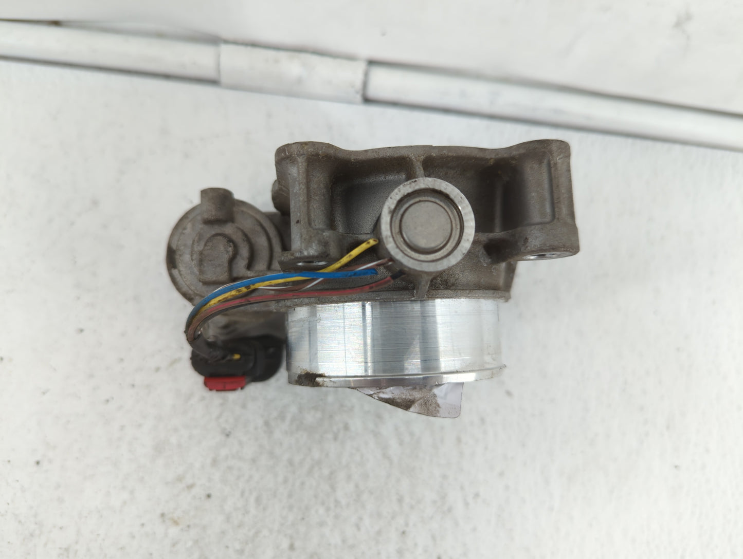 2016-2019 Chevrolet Impala Throttle Body P/N:12670839AA 12627217DA Fits Fits 2016 2017 2018 2019 OEM Used Auto Parts - Oemus
